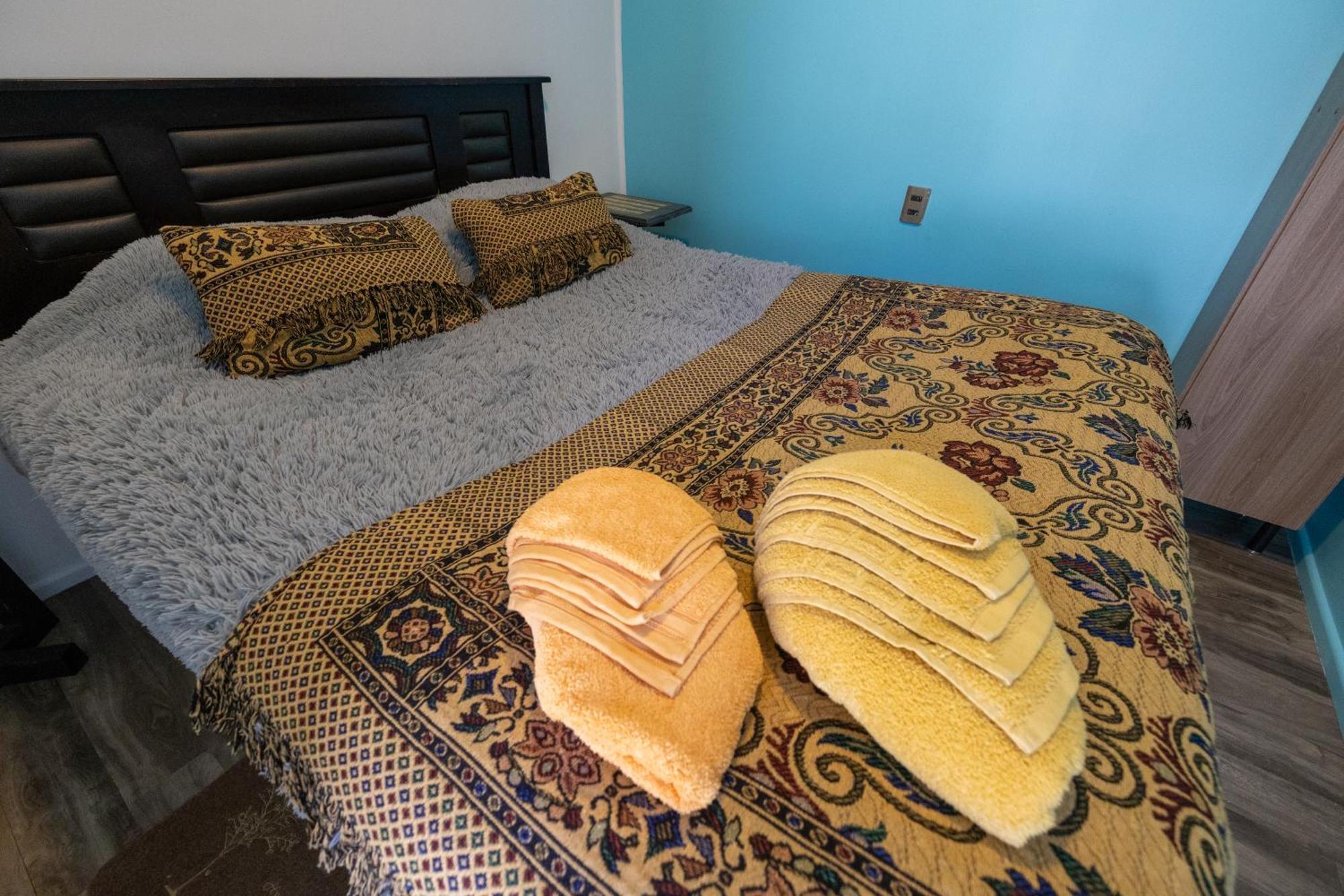 Hostel Kuntur 푸에르토나탈레스 외부 사진